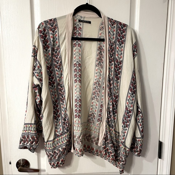 Do everything in love Tops - Do Everything In Love | Cream Multicolor Dainty Floral Print Open Kimono OSFA